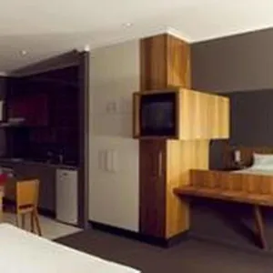 Riverview On Mount Street Апарт-отель