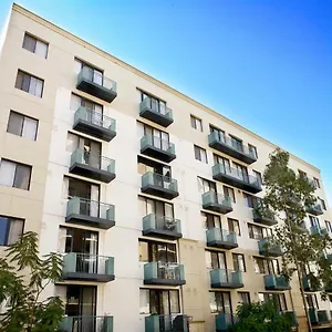 4* Lägenhetshotell Mont Clare Boutique